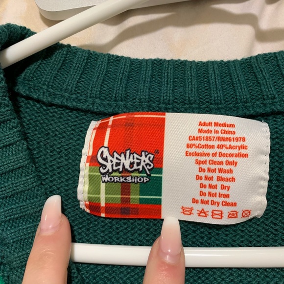 Christmas sweater - Picture 3 of 4